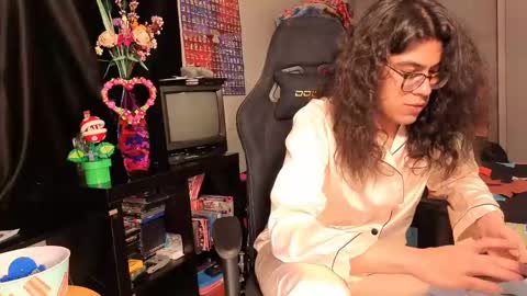 glaceon9 online show from 03.02.25