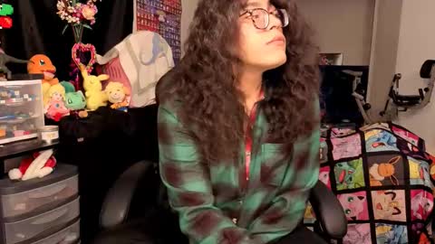 glaceon9 online show from 10.15.25