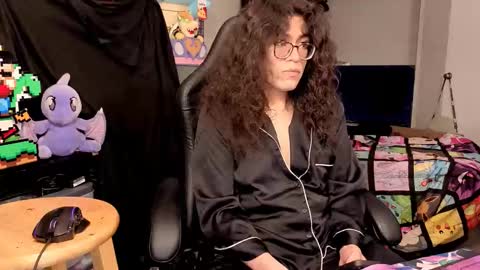 glaceon9 online show from 12.18.25