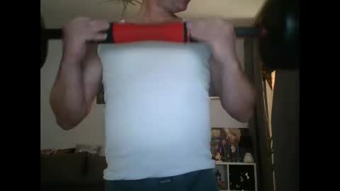 Snapshot of glanzer88999 chatting on 12.08.24 glanzer88999 online show from 12.08.24