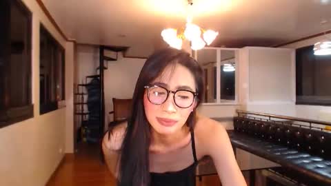 Snapshot of gleiahong chatting on 10.15.25 gleiahong online show from 10.15.25