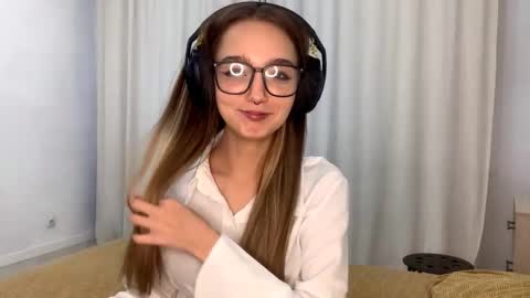 Catalina online show from 11.11.25