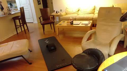 glennbitch online show from 04.12.26