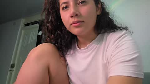 Snapshot of gley_ chatting on 04.10.26 Gley online show from 04.10.26