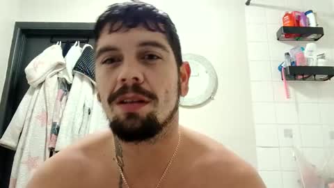 Snapshot of glitch117485 chatting on 11.09.25 glitch117485 online show from 11.09.25