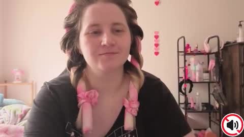 Glitch online show from 02.12.26