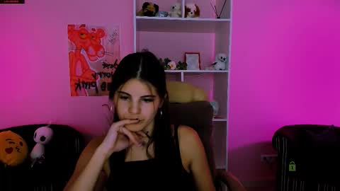 Snapshot of gloria_bubble chatting on 09.18.25 your dream online show from 09.18.25