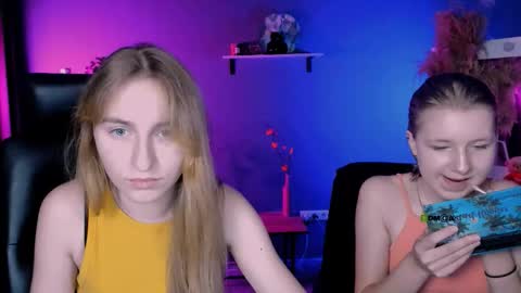 Snapshot of gloria_bubble chatting on 10.09.25 your dream online show from 10.09.25