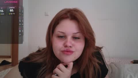 Snapshot of gloria_thomas chatting on 06.07.26 gloria_thomas online show from 06.07.26