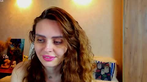 Gloria Wood online show from 04.01.26