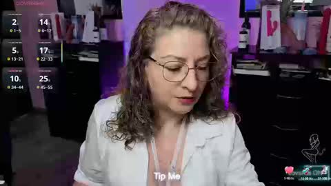 Snapshot of gloriacrespo chatting on 09.12.25 gloriacrespo online show from 09.12.25