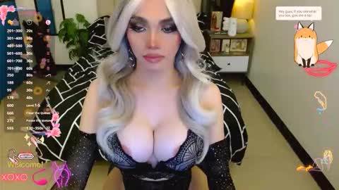 Snapshot of glorious_kim chatting on 09.15.25 Kim - DONT FORGET TO FOLLOW AND GIME THUMBS UP online show from 09.15.25