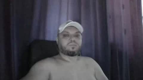 Snapshot of glusgan chatting on 06.11.26 Your boy online show from 06.11.26