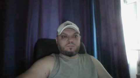 Snapshot of glusgan chatting on 06.12.26 Your boy online show from 06.12.26