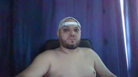 Snapshot of glusgan chatting on 07.13.26 Your boy online show from 07.13.26