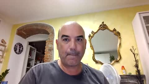 Snapshot of gnoffo77 chatting on 08.01.26 Matte online show from 08.01.26