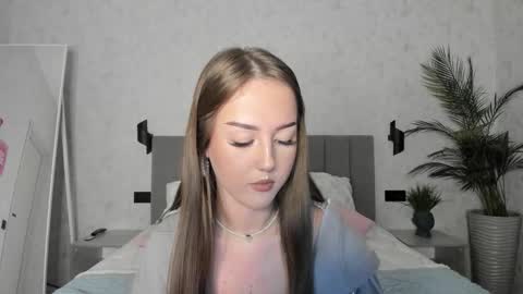 Lina online show from 10.12.25