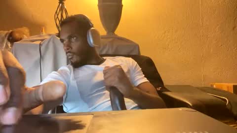 goatchocolate online show from 12.20.24