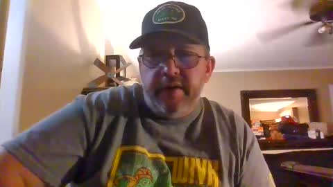 Snapshot of gobey33 chatting on 10.13.25 IDKIDCIDGAF online show from 10.13.25