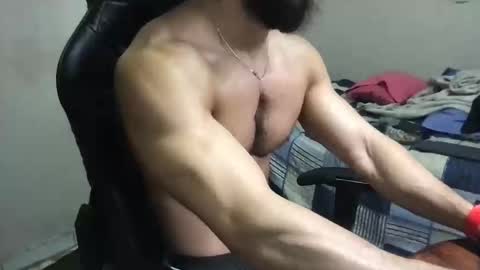 god hunkules online show from 01.04.25