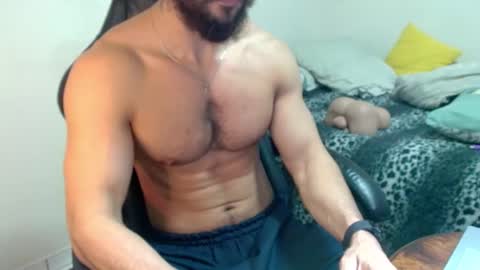 god hunkules online show from 11.18.25