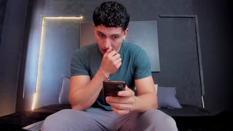 Snapshot of god_of_olympus1 chatting on 12.04.24 steven online show from 12.04.24