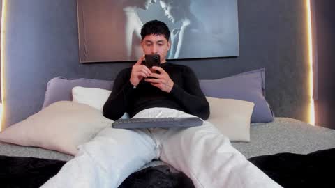 Snapshot of god_of_olympus1 chatting on 12.10.24 steven online show from 12.10.24