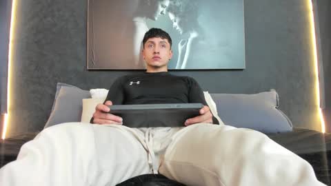 Snapshot of god_of_olympus1 chatting on 12.31.24 steven online show from 12.31.24