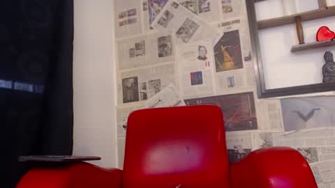 Snapshot of god_of_olympus1 chatting on 11.19.25 steven online show from 11.19.25