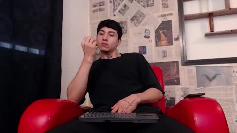 Snapshot of god_of_olympus1 chatting on 11.27.25 steven online show from 11.27.25