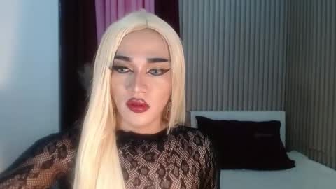 Snapshot of goddesdiane8inch chatting on 06.01.26 D I A N N E online show from 06.01.26