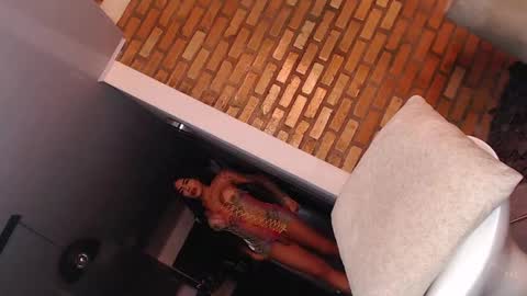 Snapshot of goddesfox chatting on 02.17.25 daniela online show from 02.17.25