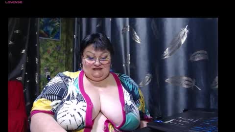 Snapshot of goddess57 chatting on 01.08.26 Goddess online show from 01.08.26