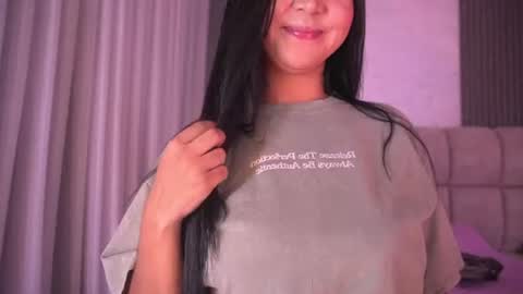 Snapshot of goddess_eli77 chatting on 06.13.26 goddess_eli77 online show from 06.13.26