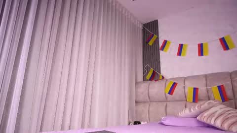 Snapshot of goddess_eli77 chatting on 06.28.26 goddess_eli77 online show from 06.28.26