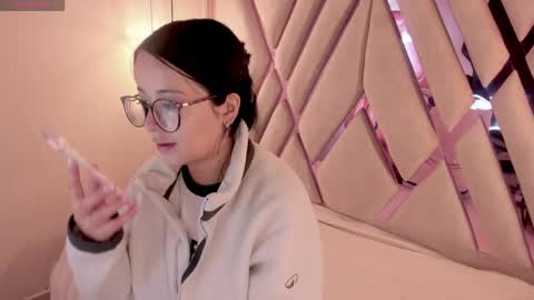 M A R T I N A  online show from 04.16.26