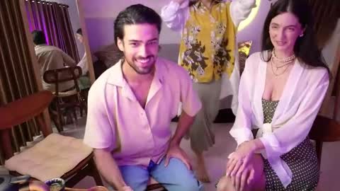   330 UTC2 girls   online show from 04.11.26