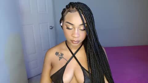 Snapshot of goddess_val chatting on 06.15.26 Valentina online show from 06.15.26