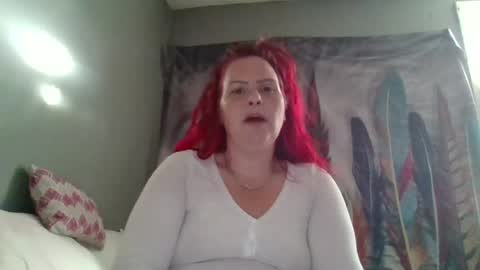 Snapshot of goddessalizee chatting on 06.16.26 goddessalizee online show from 06.16.26