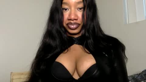 Goddess Daisy Sky online show from 03.05.25