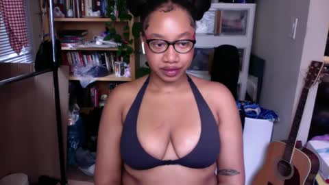 Goddess Daisy Sky online show from 09.11.25