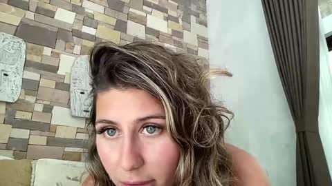 GoddessDove online show from 10.08.25