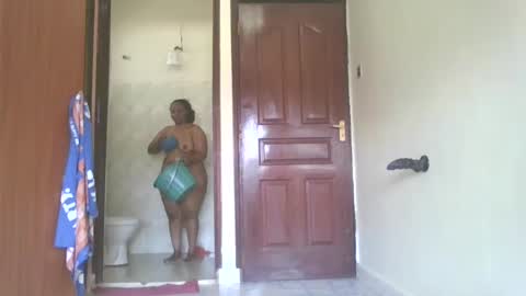 Snapshot of goddessebon chatting on 01.23.25 shasha big online show from 01.23.25