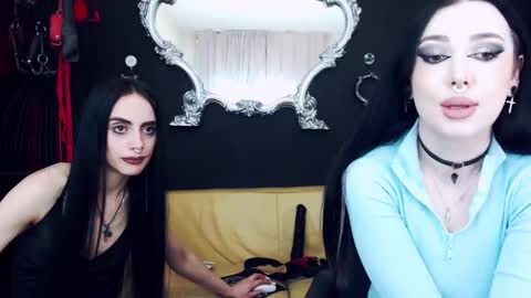 Snapshot of goddessgeorgia chatting on 02.06.25 Goddess Georgia online show from 02.06.25