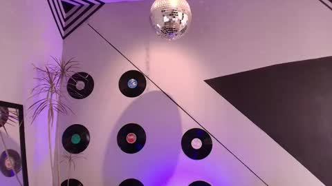 Julieta online show from 01.17.26