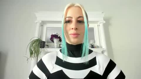 Snapshot of goddesslilith chatting on 02.17.25 Goddess Lilith  - 111 tks to PM online show from 02.17.25