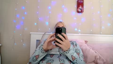 Snapshot of goddesslilith chatting on 10.09.25 Goddess Lilith  - 111 tks to PM online show from 10.09.25