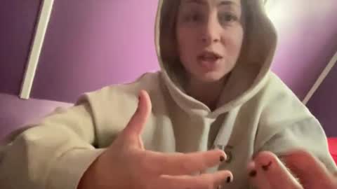 Snapshot of goddesslilith chatting on 05.04.26 Goddess Lilith - 111 tks to PM online show from 05.04.26