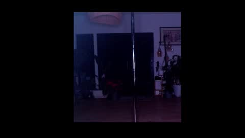 Victoria online show from 01.17.25