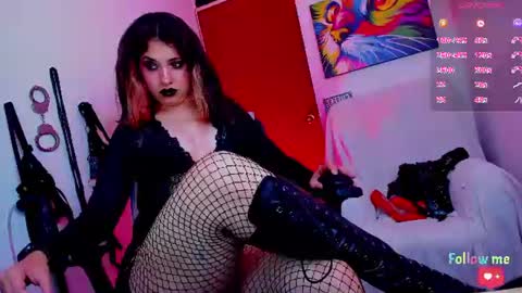 Snapshot of goddessvenom chatting on 06.29.26 goddessvenom online show from 06.29.26